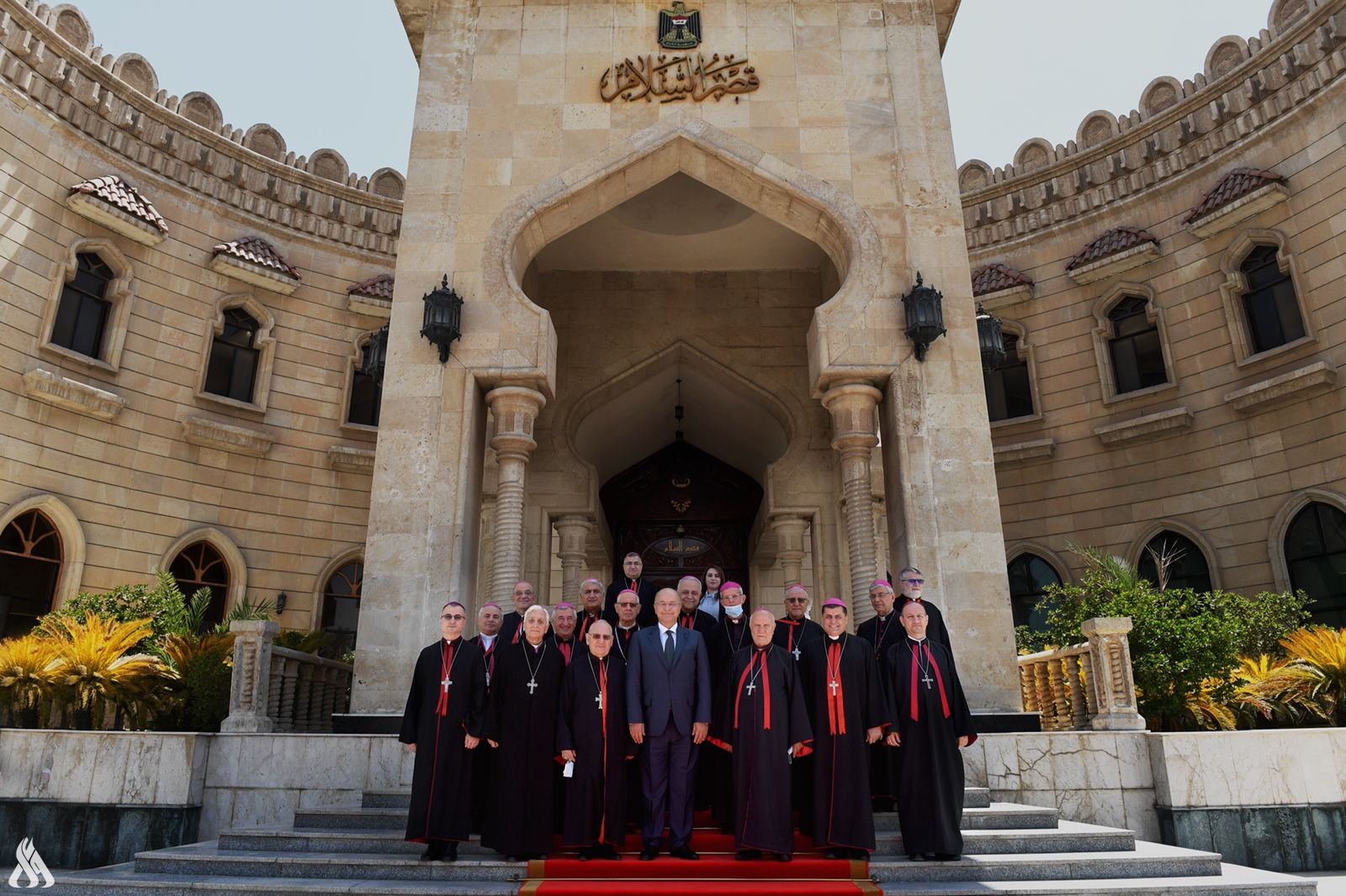 رئيس الجمهورية: زيارة البابا إلى العراق مثّلت رسالة تضامن إنسانية