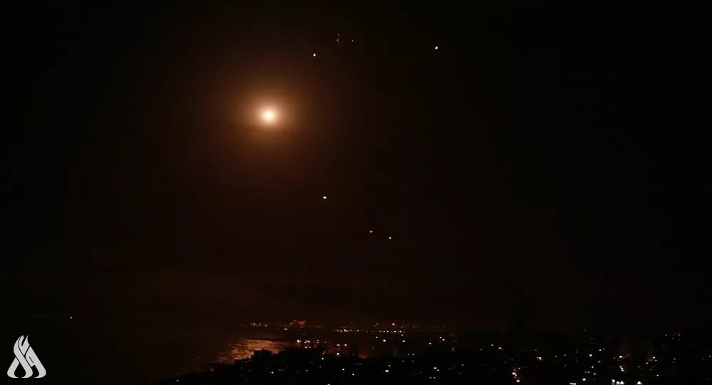 الطيران الإسرائيلي يشن غارات على قطاع غزة
