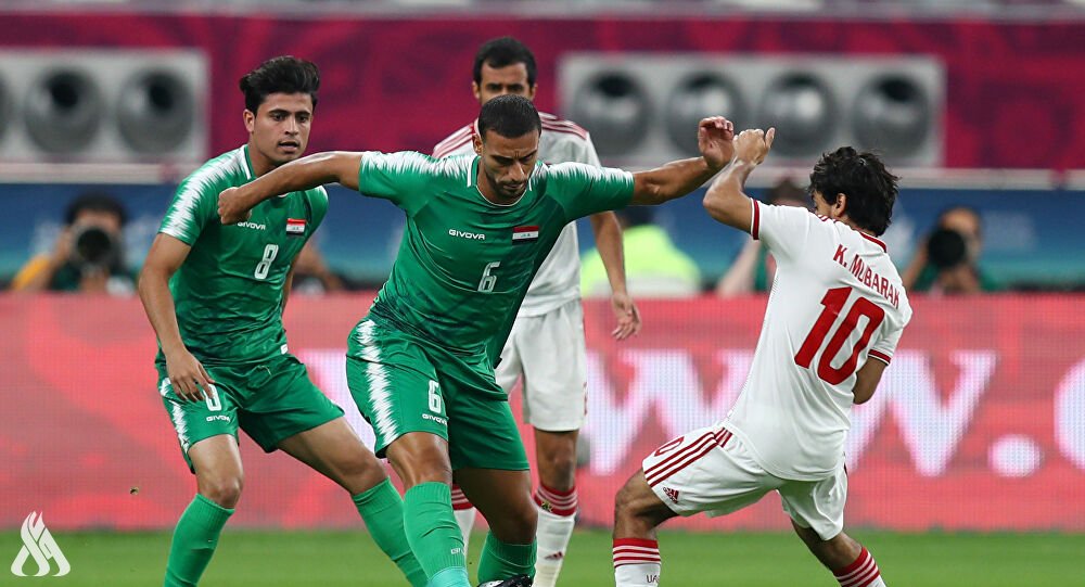 انطلاق مباراة منتخبنا الوطني أمام نظيره الاماراتي ضمن تصفيات كأس العالم