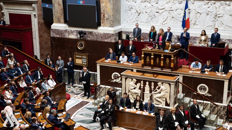 البرلمان الفرنسي يصادق على بروتوكولي انضمام السويد وفنلندا للناتو