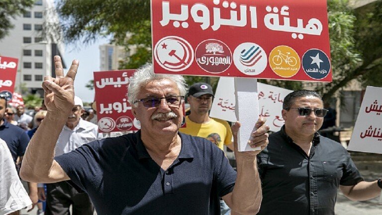 تونس.. 5 أحزاب تعلن مقاطعة الانتخابات التشريعية