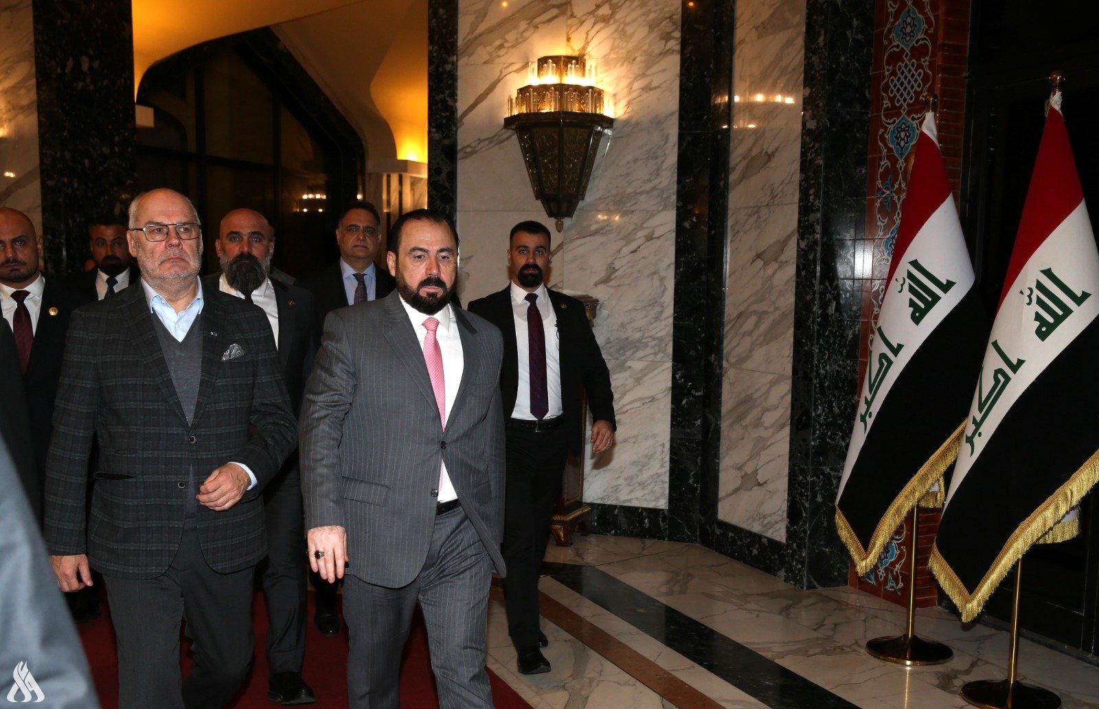 رئيس جمهورية إستونيا يصل بغداد في زيارة رسمية
