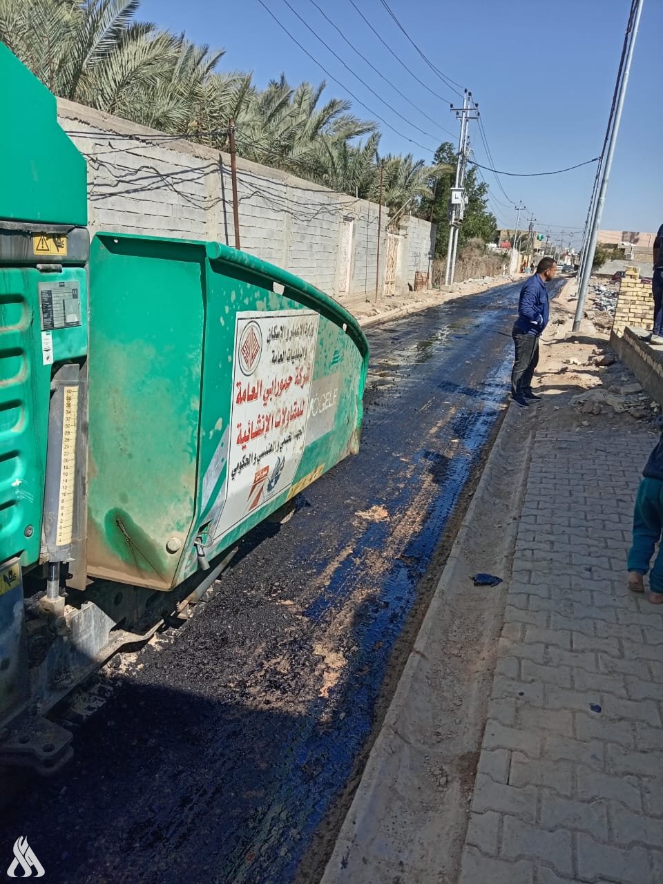 الجهد الخدمي: مستمرون بإكساء الشوارع المتبقية في حي الأمين الأول بالديوانية