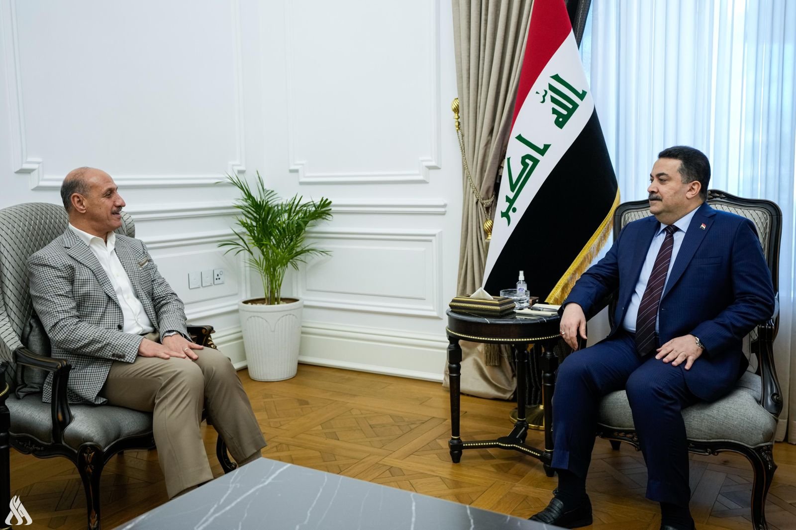 رئيس الوزراء يؤكد أهمية الارتقاء بمستوى الدوري العراقي
