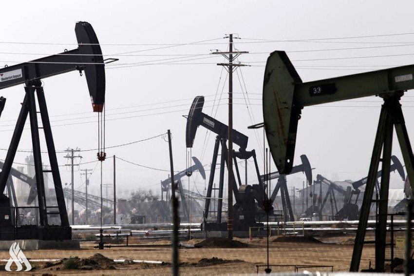 أسعار النفط تواصل الارتفاع وسط توقعات بتراجع المعروض