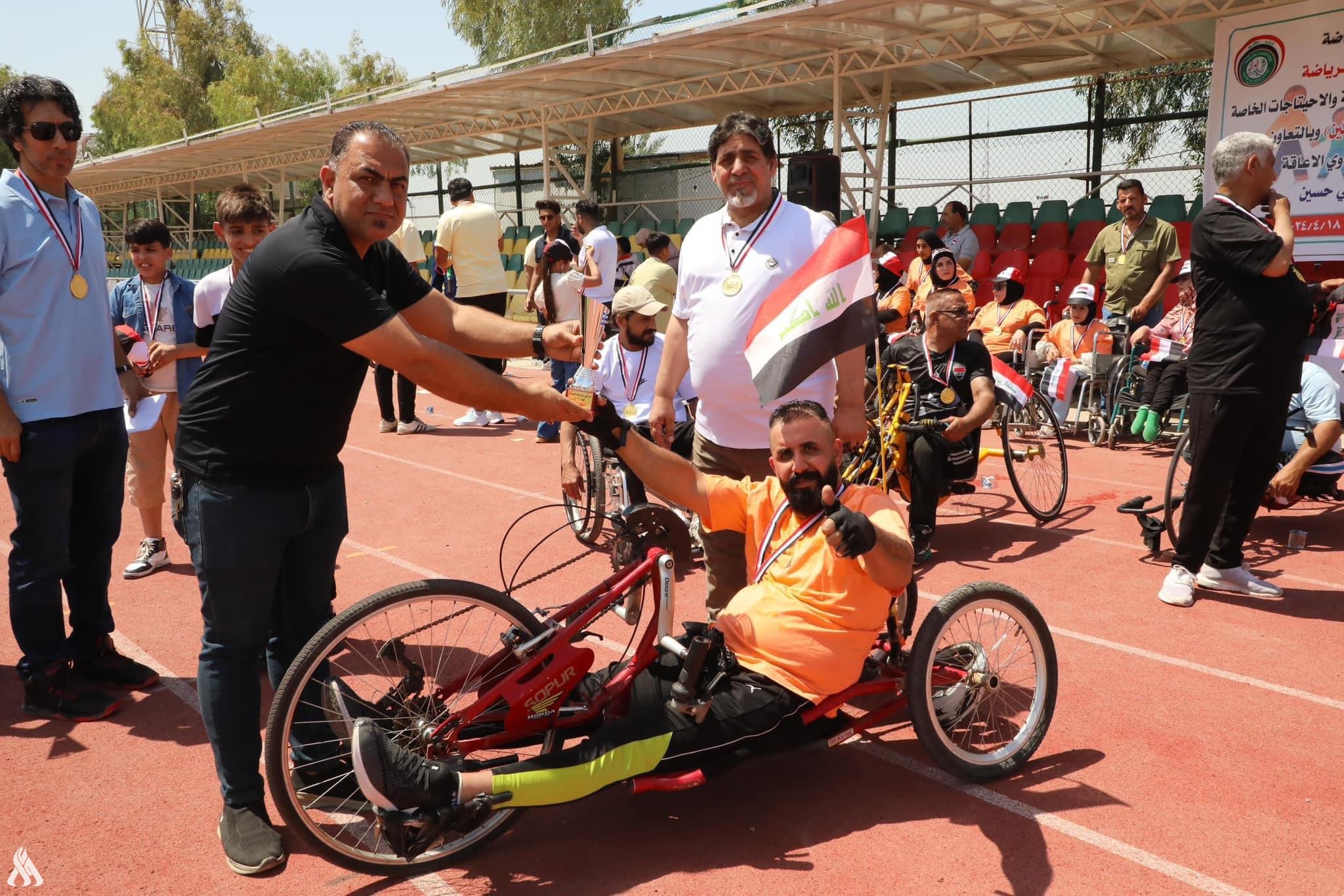 الشباب والرياضة تنظم ماراثون الدراجات اليدوية لذوي الإعاقة