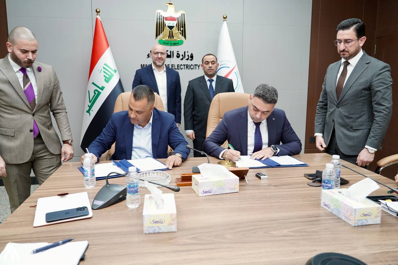 وزير الكهرباء يرعى توقيع عقد مع شركة جنرال إلكترك لتحديث المحطات الغازية