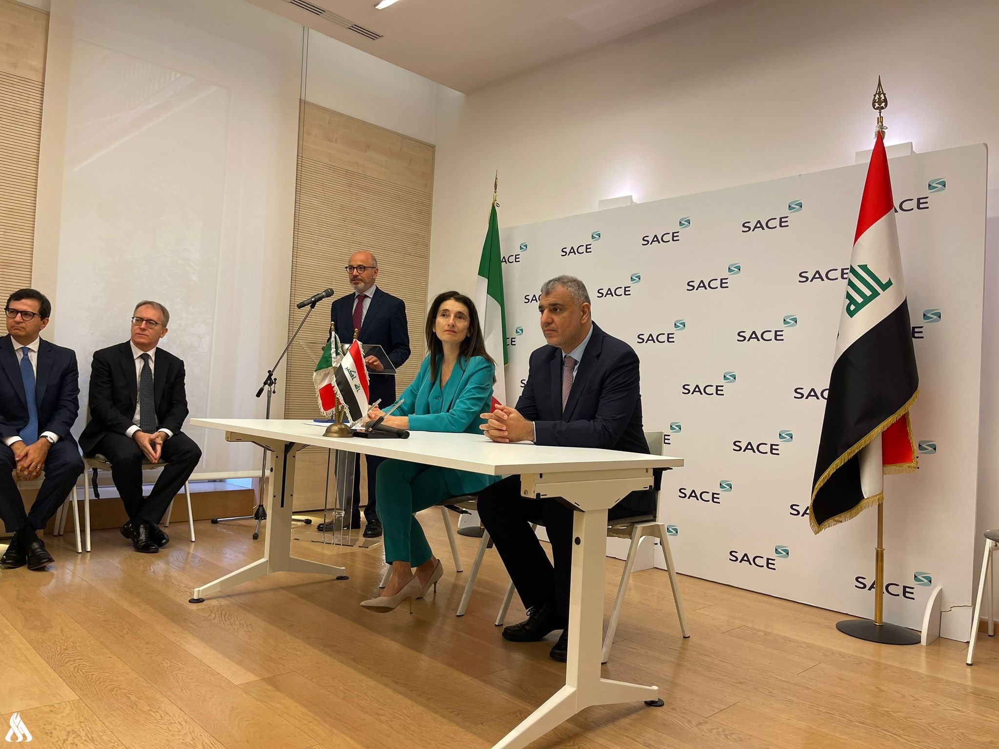 توقيع اتفاق بين العراق وإيطاليا لتمويل مشاريع صناعية بقيمة 700 مليون دولار