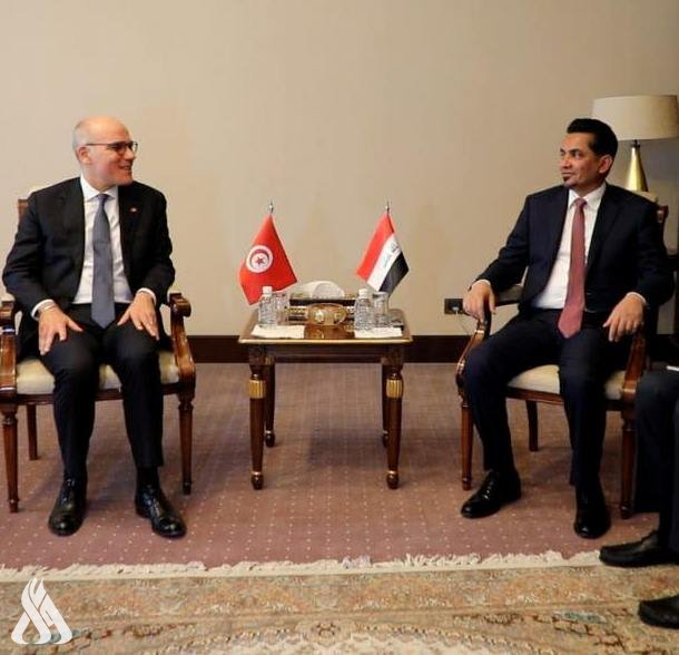 السعداوي ووزير الخارجية التونسي يبحثان تفعيل خط بغداد - تونس